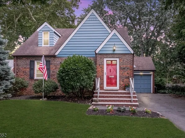 43 Iroquois Rd, Cranford Twp., NJ 07016