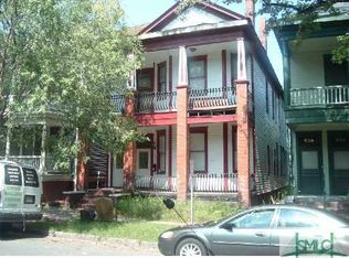 526 E Waldburg St, Savannah, GA 31401