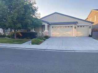 2704 Espana Ln, Modesto, CA