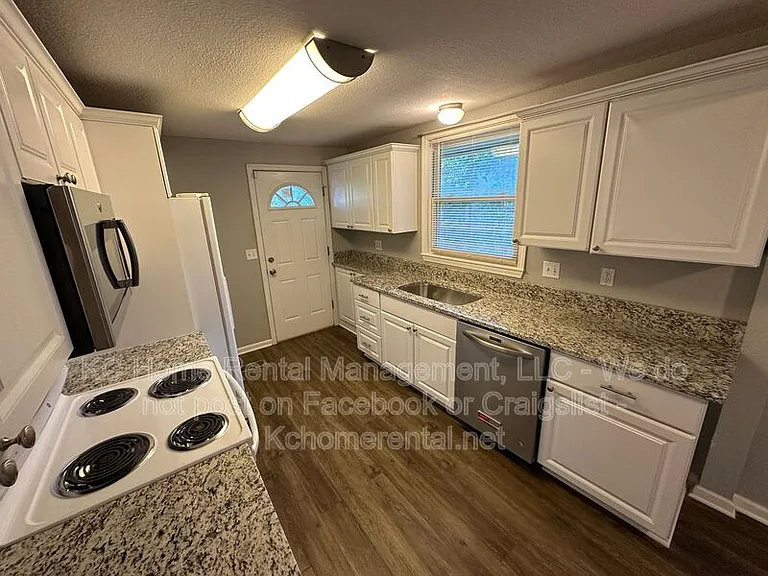 4045 S Minnie St — Photo 5