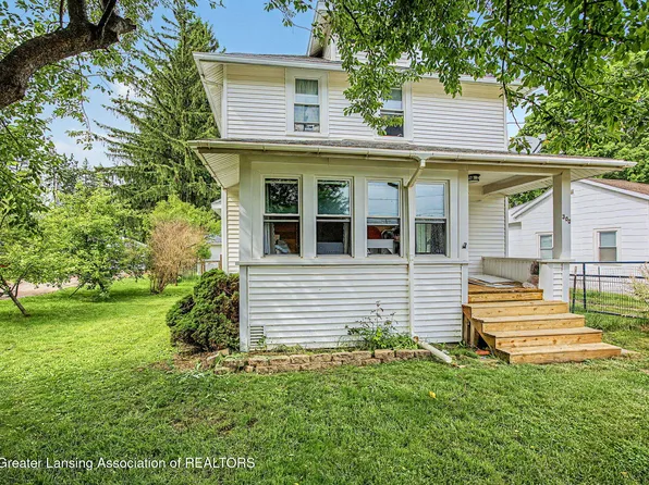 300 Dexter Rd, Eaton Rapids, MI 48827