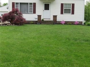 1053 Holland Ave NE, East Canton, OH 44730