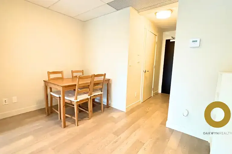 4488 Cambie St #205 — Photo 6