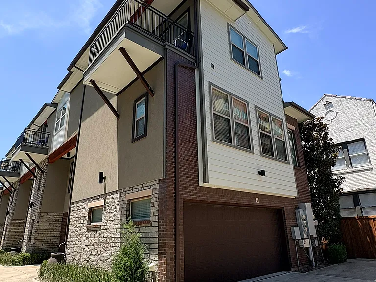 4223 Wycliff Ave #4 — Photo 1