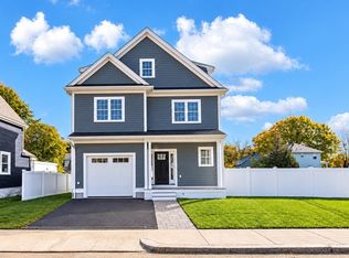 1 Hartlawn Rd, West Roxbury, MA 02132