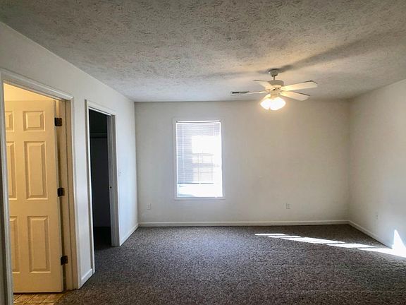 5th image of 801 N Garfield St APT A