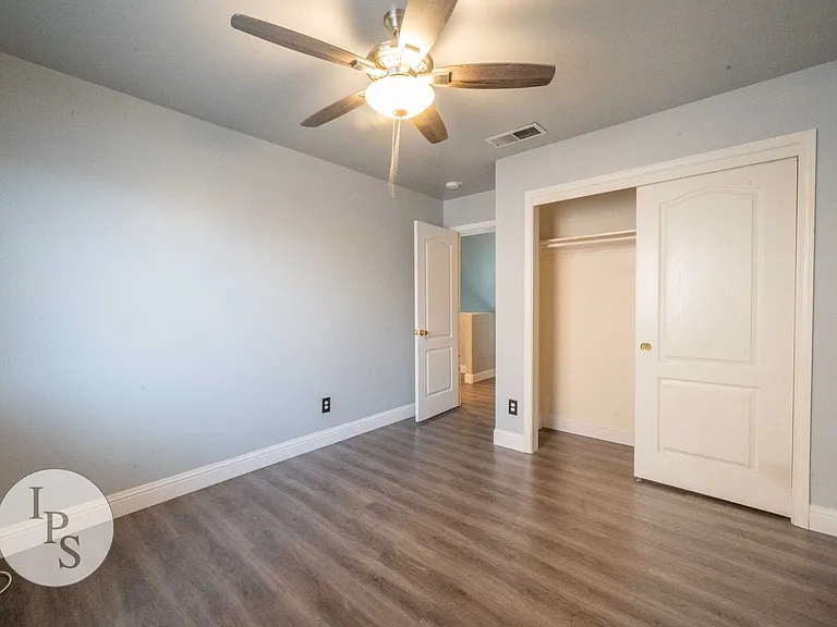 3676 Baron Ave — Photo 15