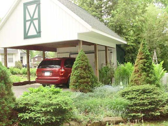 3rd image of 4327 Highland Ave