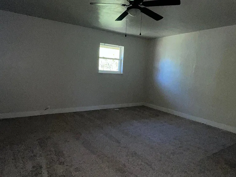 2625 NW 118th Cir — Photo 10