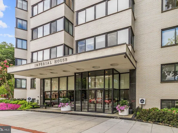 1601 18th St NW APT 1015, Washington, DC 20009