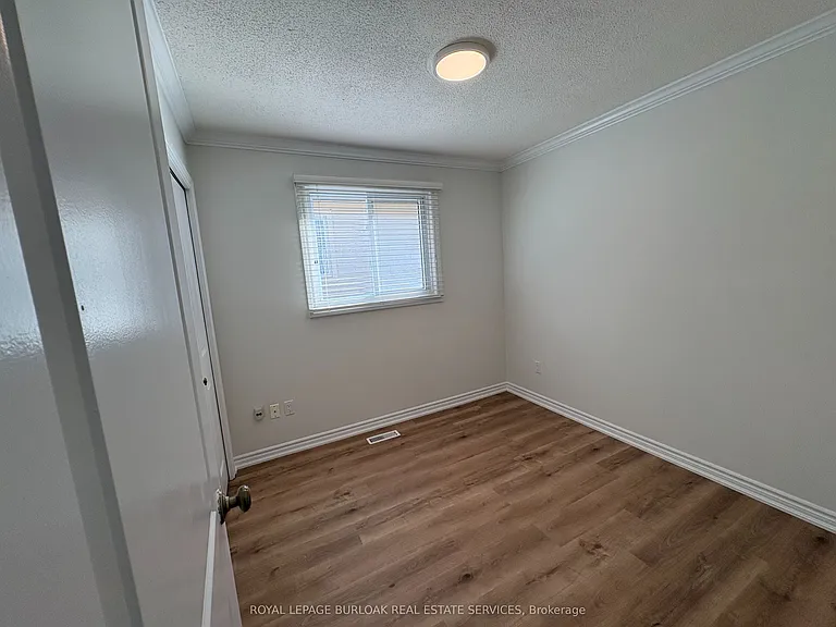 3455 Caplan Cres #17 — Photo 10