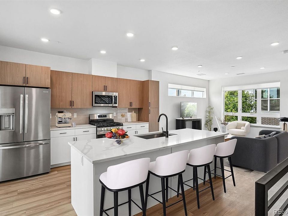 1st image of 4103 E Wesley Ave #2