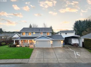 2105 NW 9th Ave, Battle Ground, WA