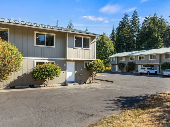 Olympia's Prine Villa Townhomes