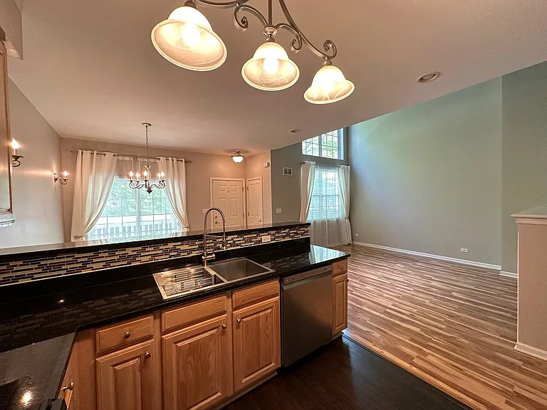 1282 Walnut Glen Dr — Photo 13