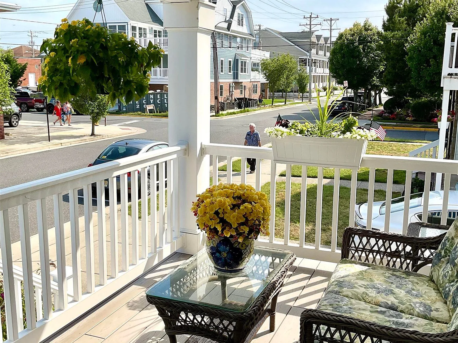2 bed, 2.0 bath, $9,000 — Photo 3