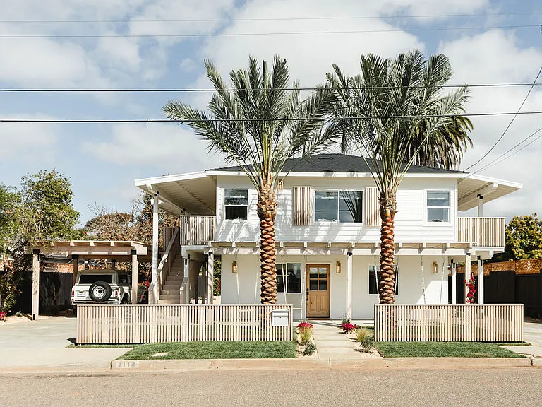 1114 Buena Vista Way #A — Photo 1