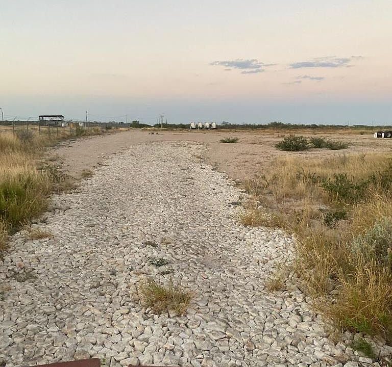 1st image of 10599 &10611 East US HWY 277