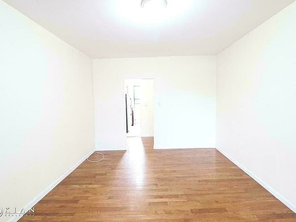 2nd image of 15110 35th Ave APT 3F