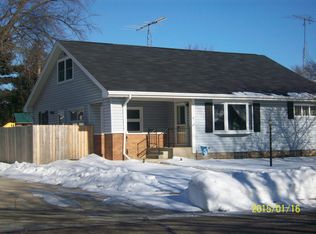 5 Chapman Pl, Waupun, WI 53963