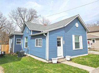 32 E Xenia Ave, Cedarville, OH 45314