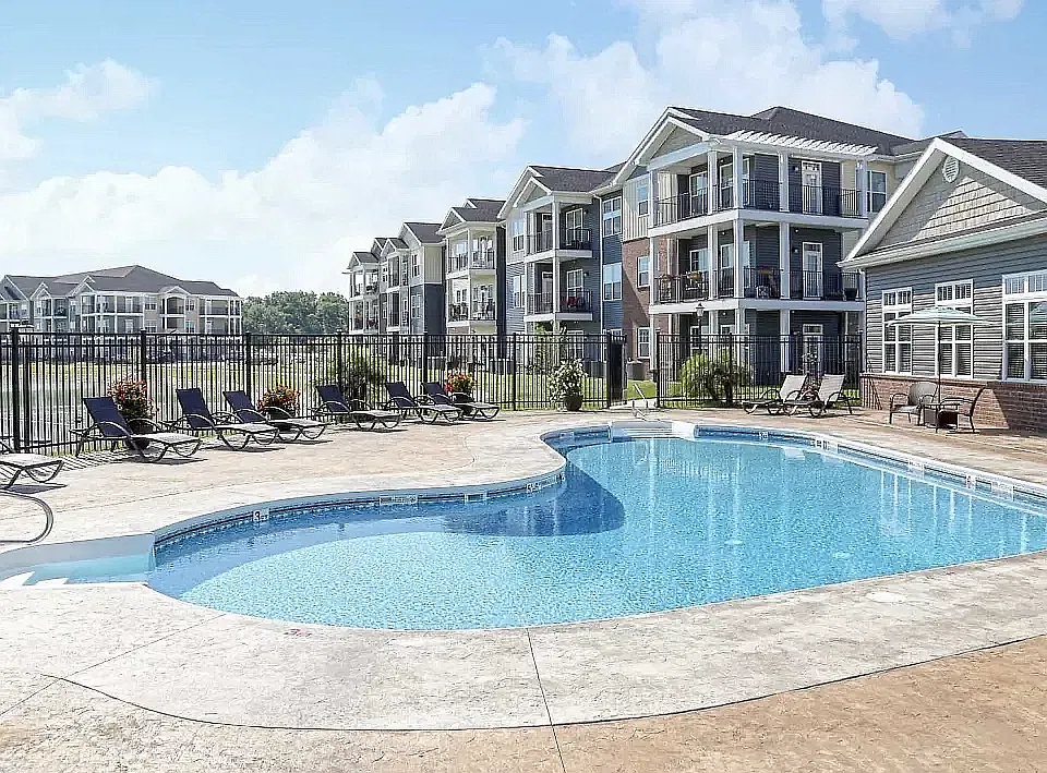 Waterstone at Green River's amenities include a pool and sundeck.