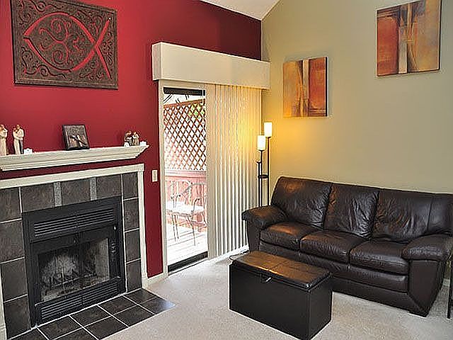 Ceramic fireplace