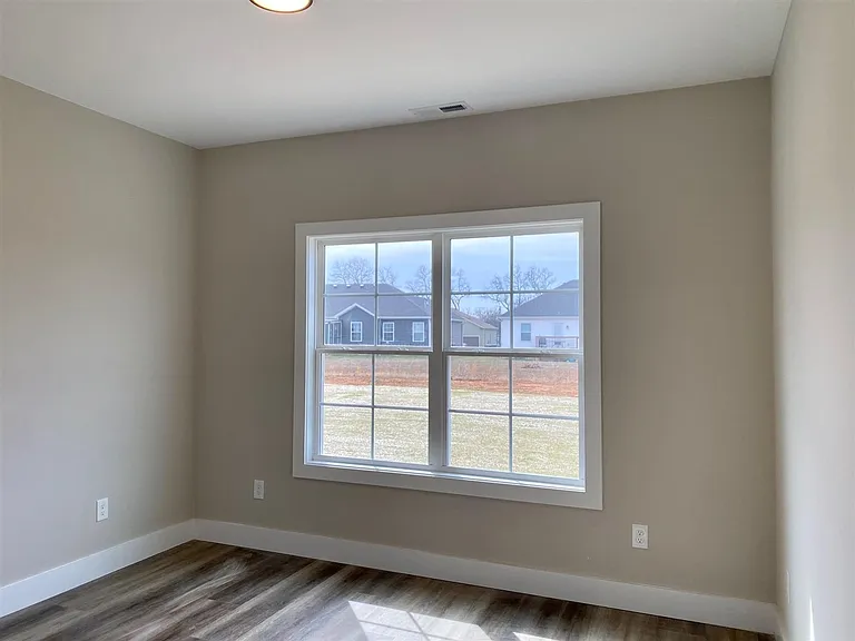 476 Cedar Hollow Dr — Photo 17