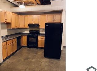 2 Dover St #104, Dover, NH 03820