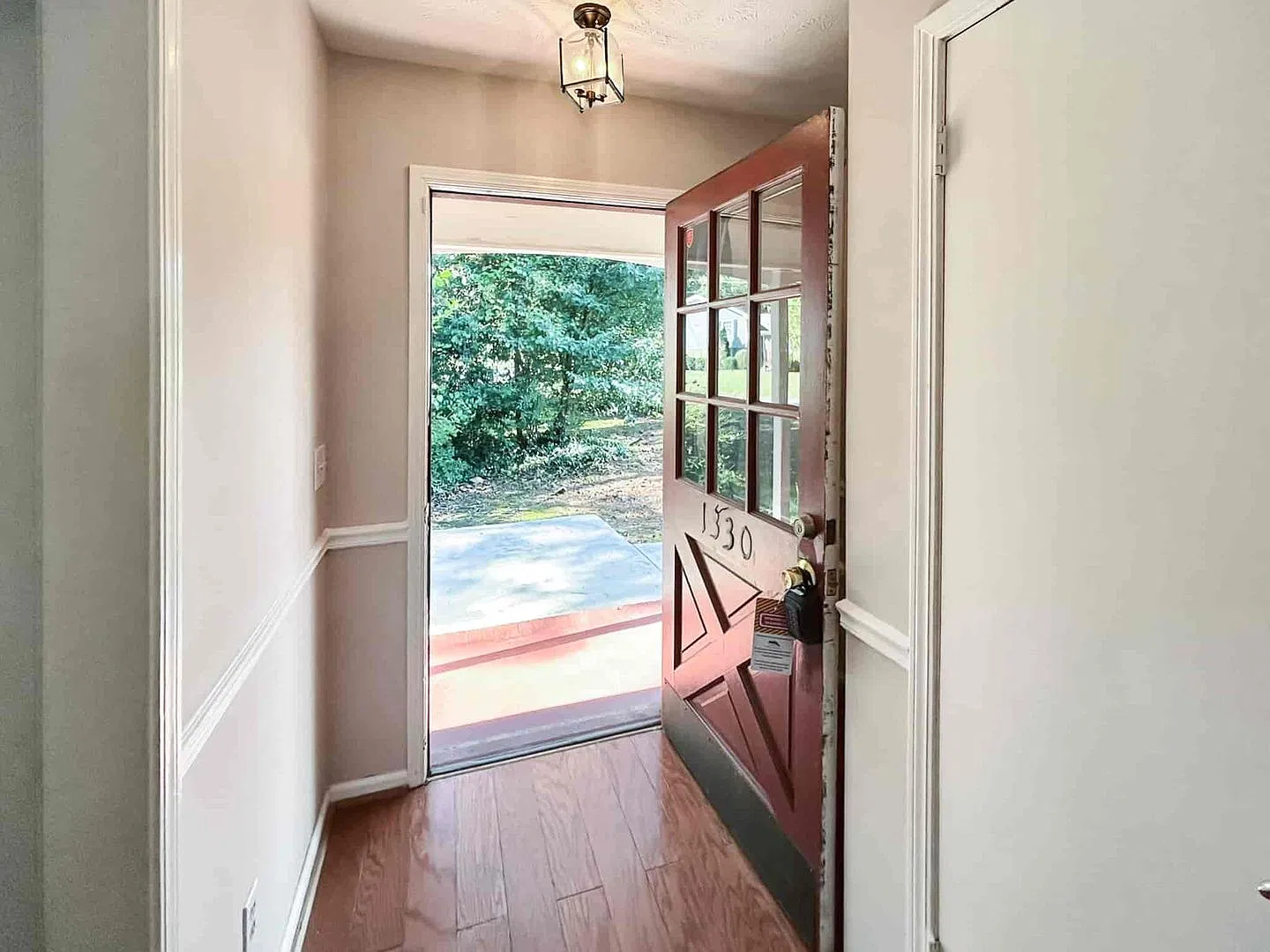Spacious 3BR with Finished Basement — Photo 4