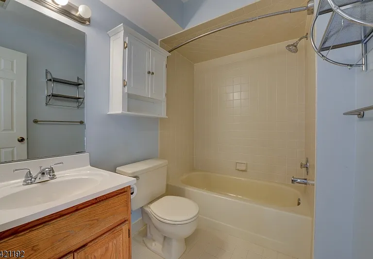 220 Alexandria Way — Photo 14