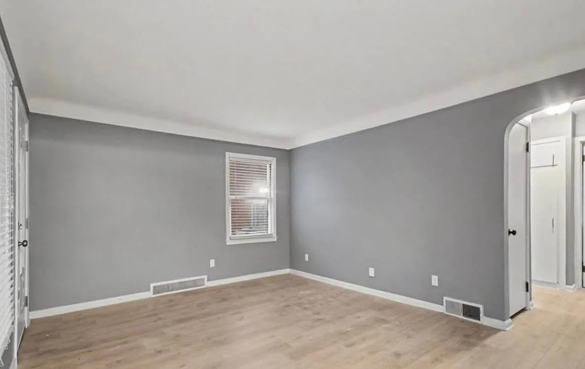 3 bed, 1.5 bath, 1314 sqft, $1,800 — Photo 4
