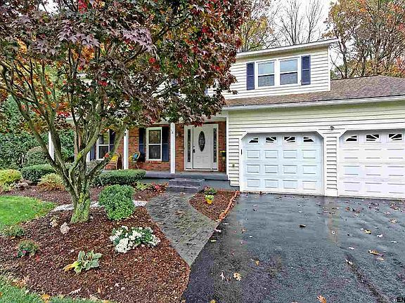2nd image of 58 Esopus Dr