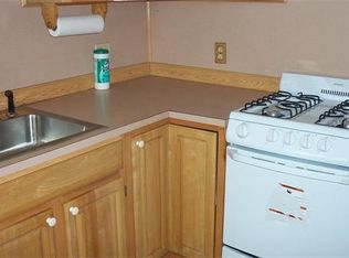 920 Pine St APT 3E, Fall River, MA 02720