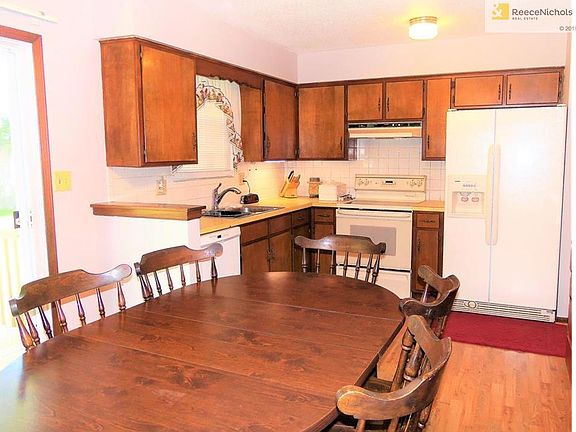 5th image of 2305 NW Kensington Ct