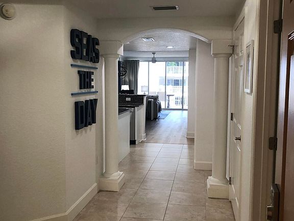 4th image of 806 Mystic Dr APT 306