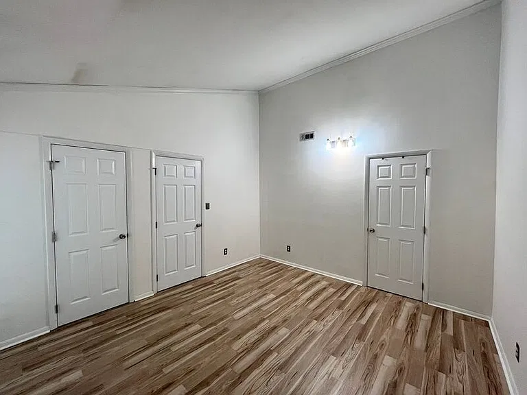 5414 Wayne St — Photo 12