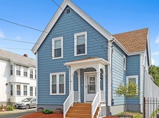 30 Elm St, Lynn, MA 01905
