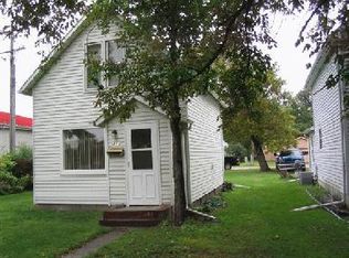 413 2nd Ave NE, East Grand Forks, MN 56721