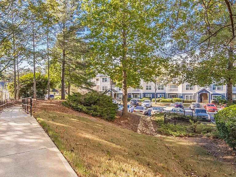 Mulberry Place — Photo 19
