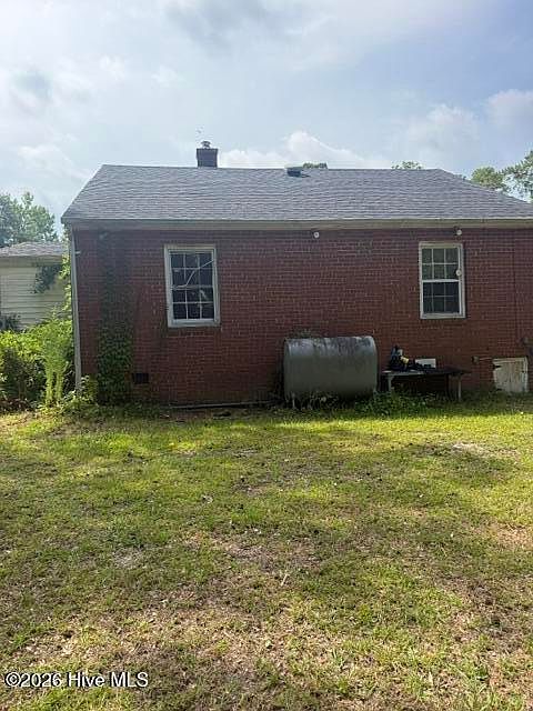 2nd image of 3221 Camden Circle