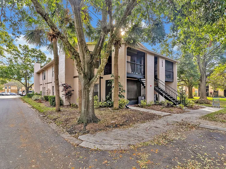 4838 S Semoran Blvd #902 — Photo 2