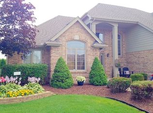 54492 Jack Dr, Macomb, MI 48042