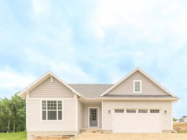 5920 Woodbine Dr, Madison, WI 53718