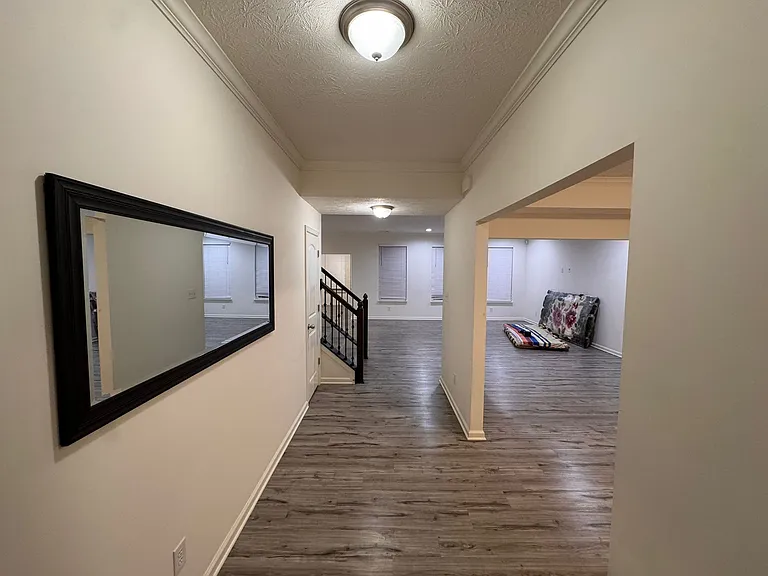 1710 Foudray Cir S — Photo 23