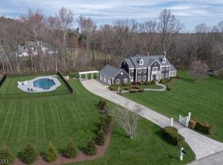1 White Deer Ln, Harding Twp., NJ 07976
