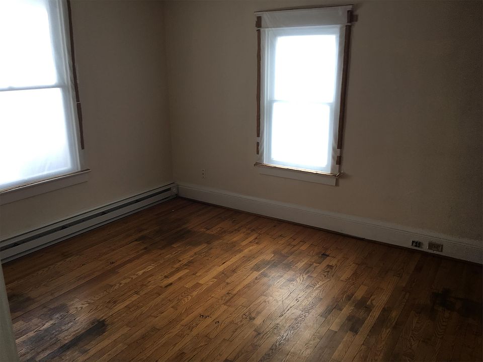 702 Porter Ave, Martinsburg, WV 25401 Zillow