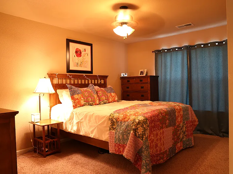 131 Edna St #B — Photo 7
