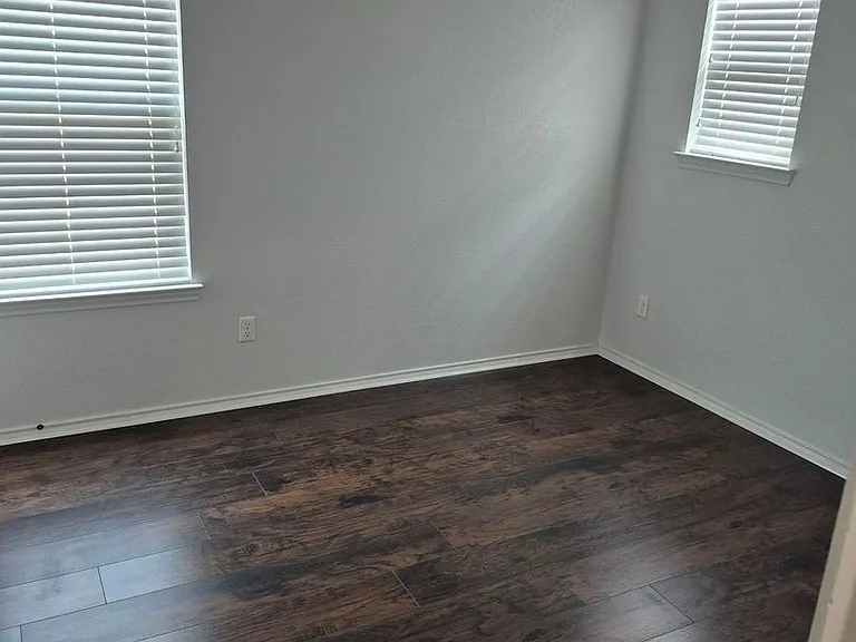 8917 Lonesome Oak Dr — Photo 9