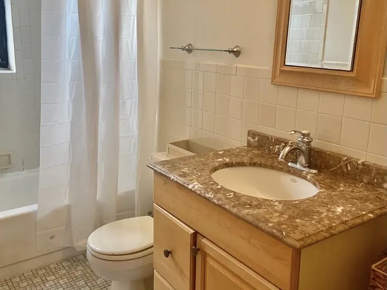 553 Undercliff Ave #12A — Photo 8